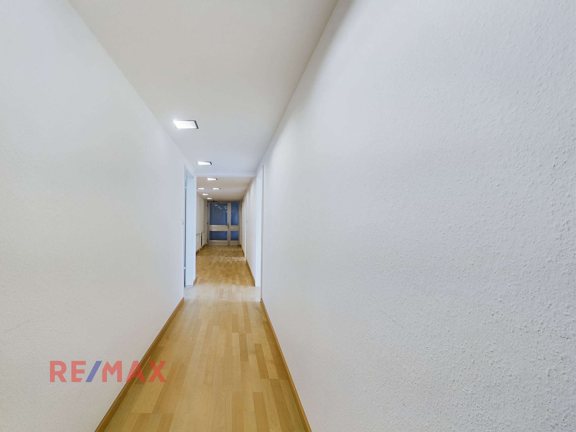 Großzügige Büroflächen in Bregenz zu vermieten - View 3