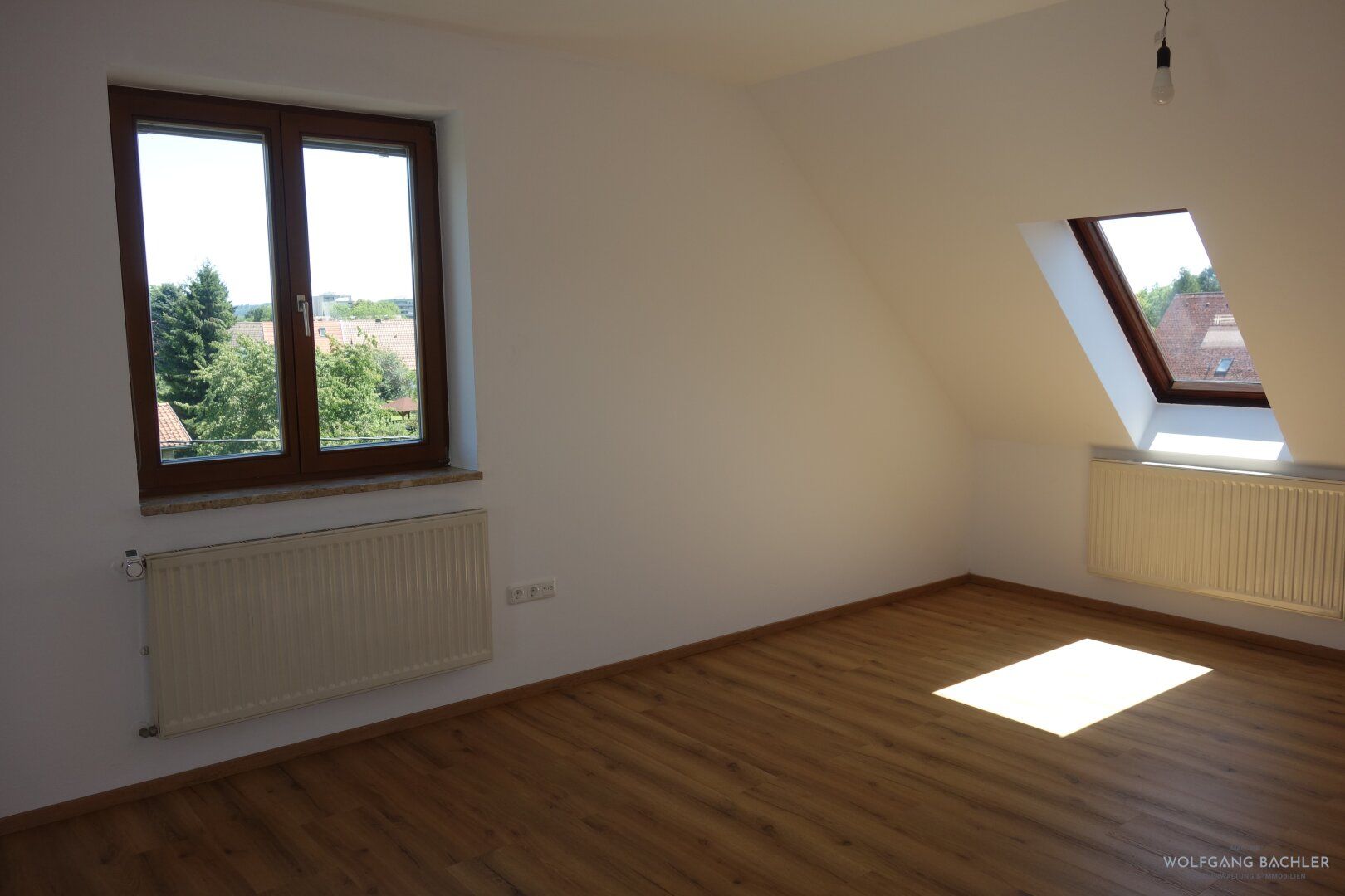Gemütliche 1-Zimmer-Wohnung (neue IKEA-Küche, neuer Parkett) in Graz - Jetzt mieten für 542,35 €!