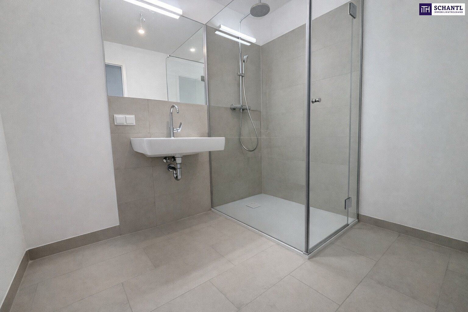Wohnung – Schwechat, Groß-Schwechat, Katastralgemeinde Schwechat - Mehr