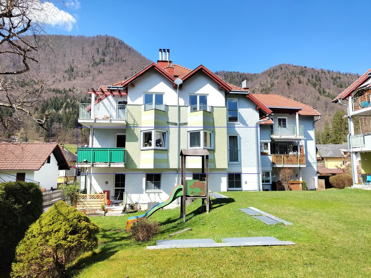 Eigentumswohnung mit Tiefgaragenstellplatz, Balkon und Aussicht