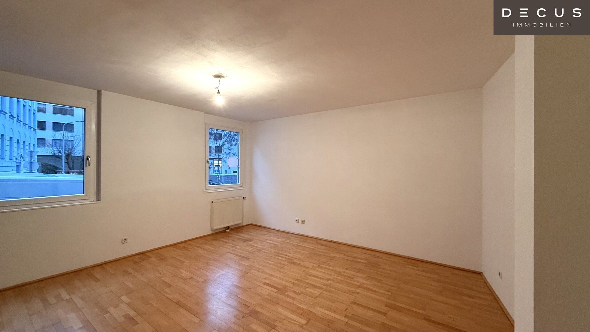 / 1 ZIMMER WOHNUNG INKL. TIEFGARAGENSTELLPLATZ / TOP ANGEBUNDEN / 1120 WIEN