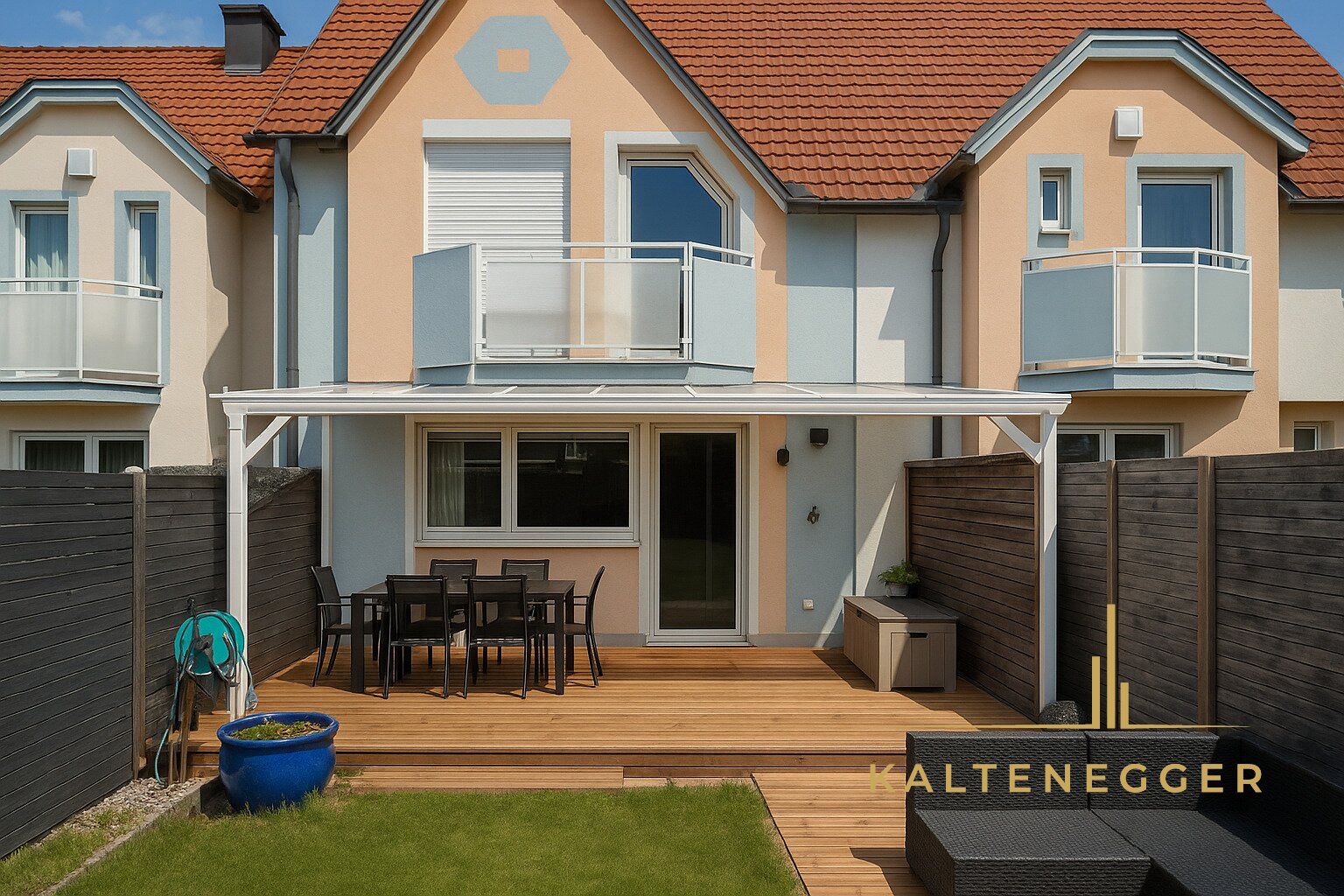 Modernes Reihenhaus mit Garten und Carport in Toplage