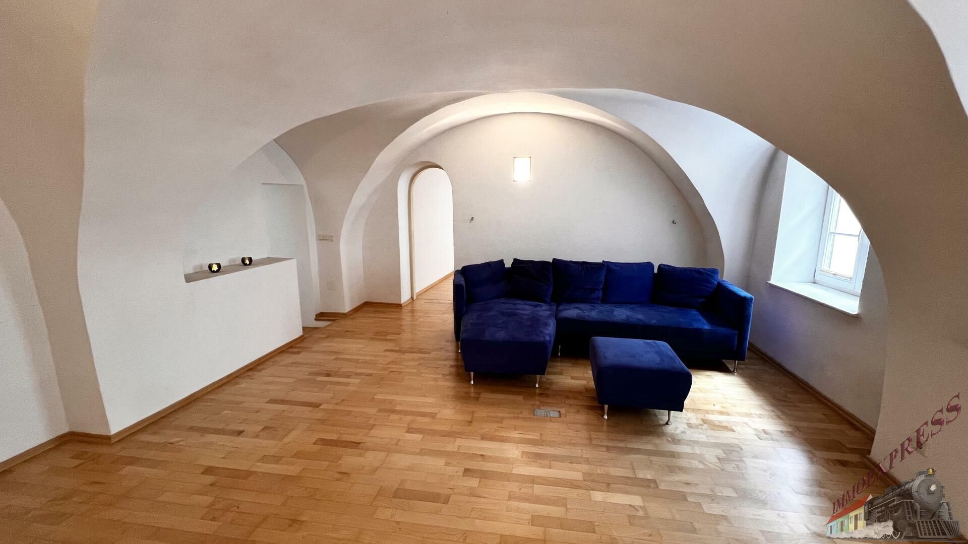Wohnung/Praxis/Büro/Atelier im historischen Zentrum von Klosterneuburg