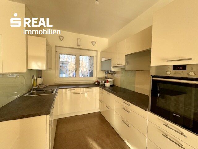 Gepflegtes Reihenhaus in ruhiger Wohngegend von Kottingbrunn