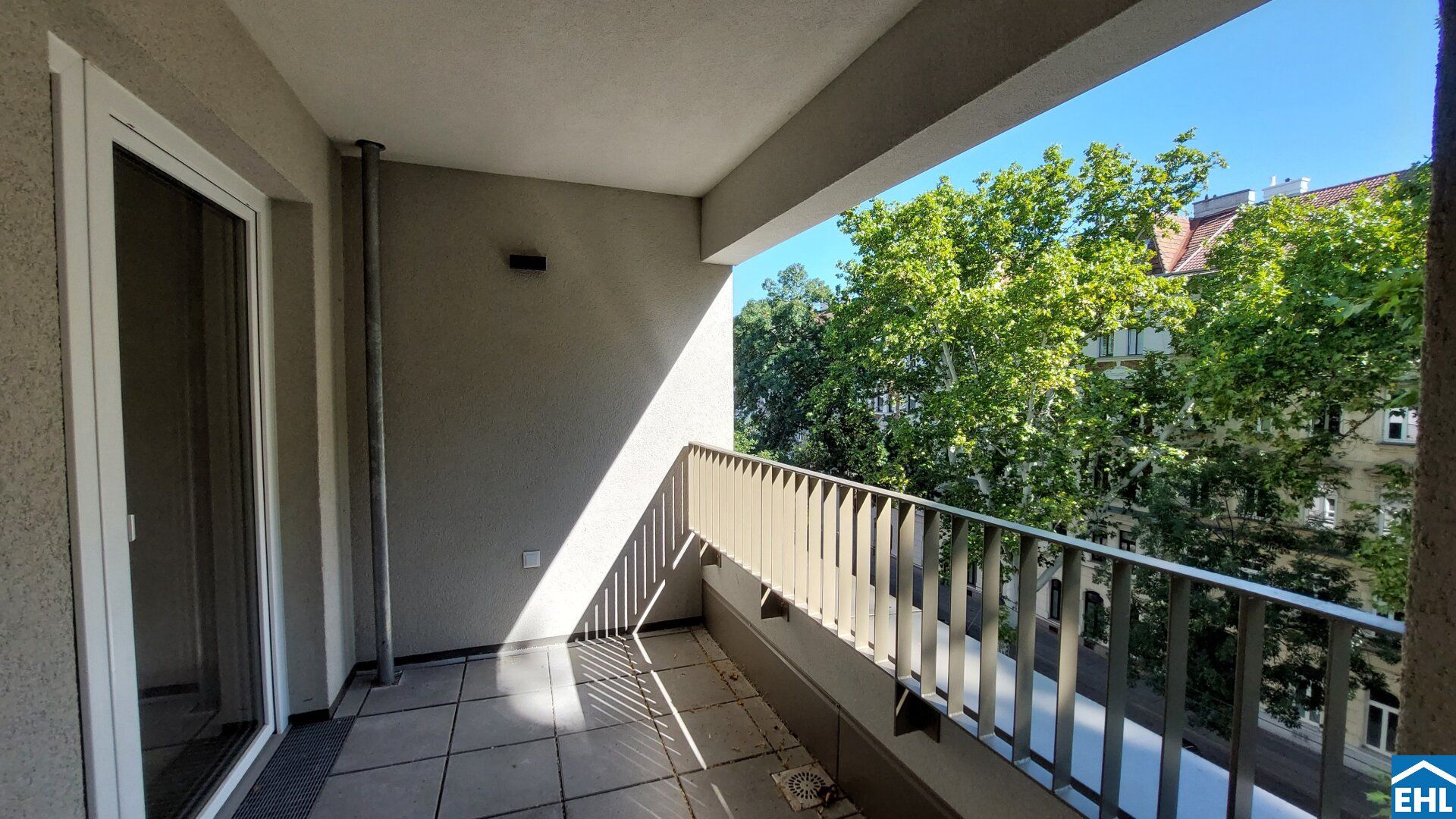Erstklassige 3 Zimmerwohnung mit Freifläche - Nahe dem WU Campus und Wiener Prater!